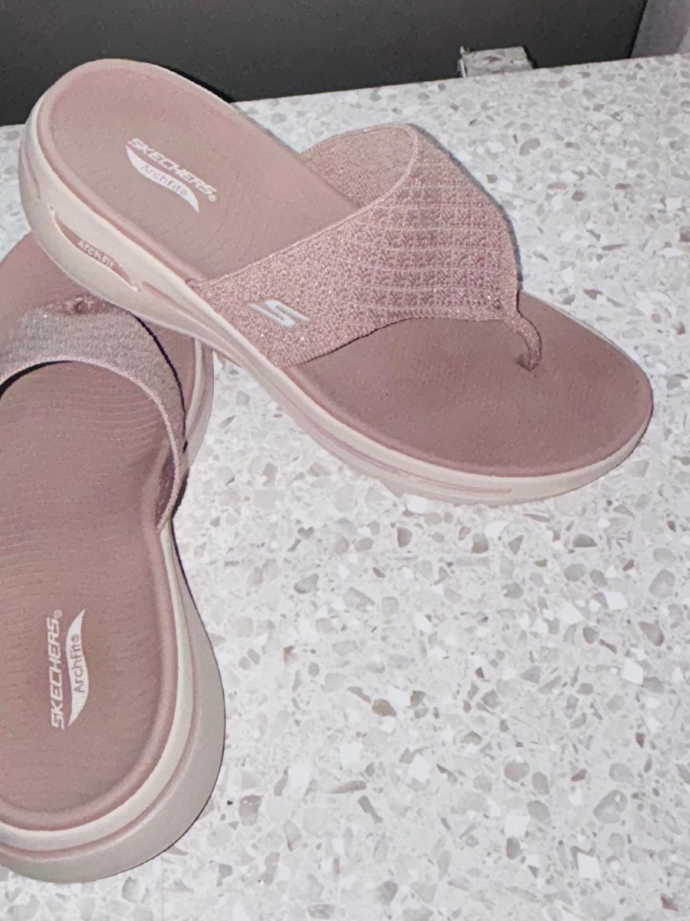 Skechers Go Walk Arch Fit Brown Wedge Ultra Support Thong Sandals shoes